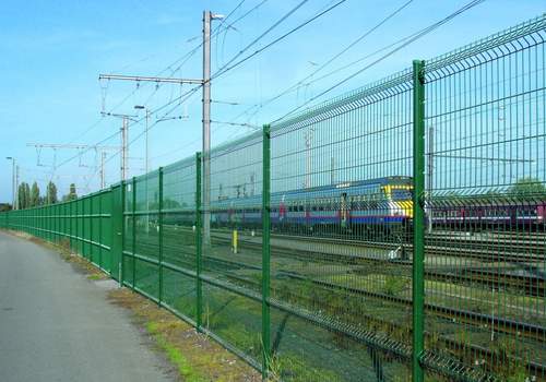 Системы ограждений железных дорог и автомагистралей в Ухте