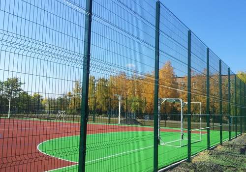 3Д забор для футбольной площадки в Ухте